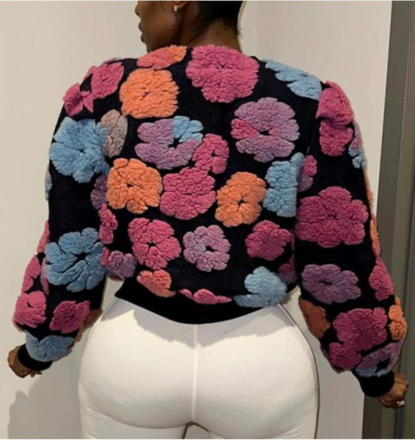Aimiray Women's Cropped Floral Print Jacket Long Sleeve Fleece Warm Bomber Jacket Lightweight Button Varsity Coats