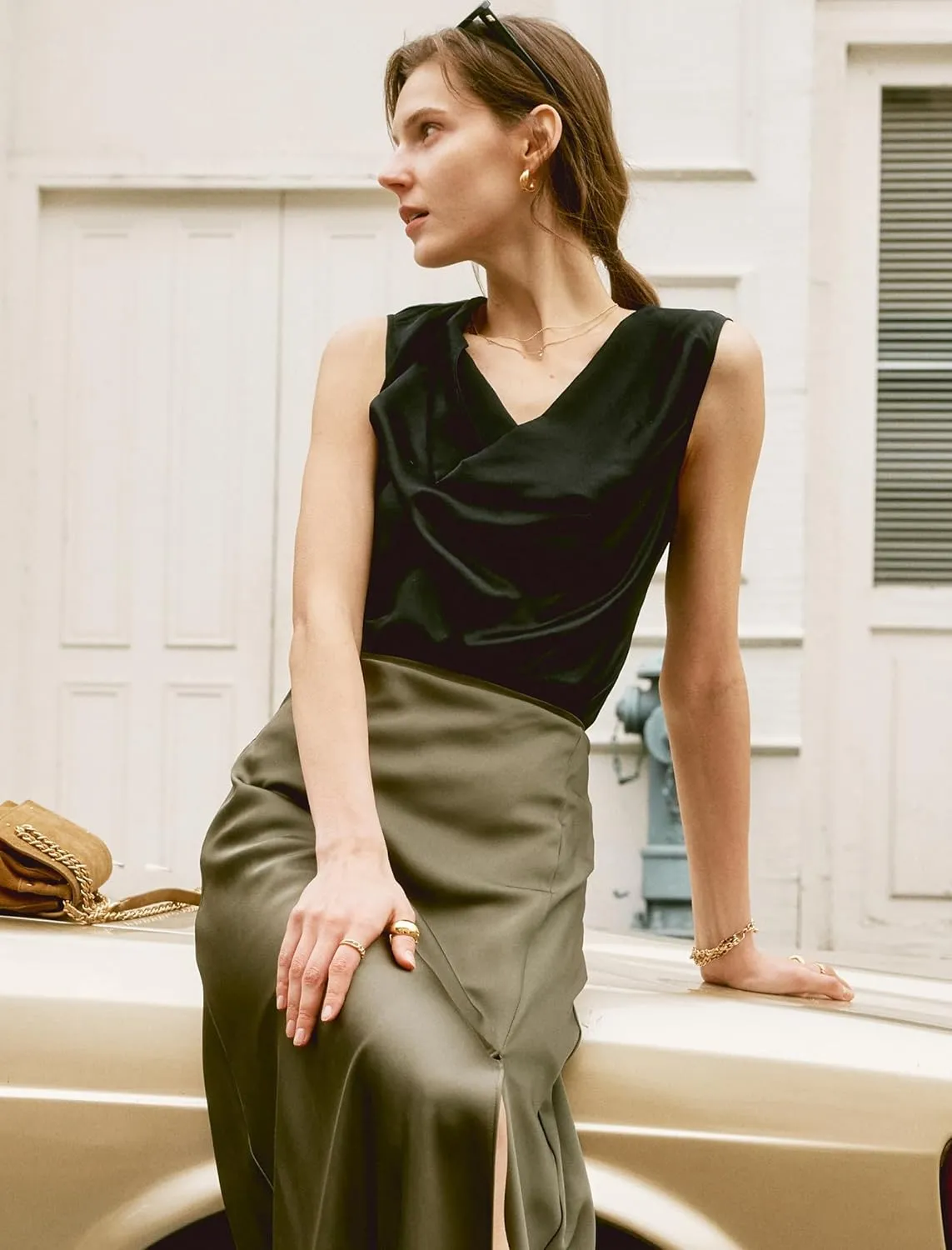 COLD POSH Mulberry Silk Camisole Tops for Women Luxury Cowl Neck Tank Top Classic Comfy Camisoles Summer Sleeveless Blouses