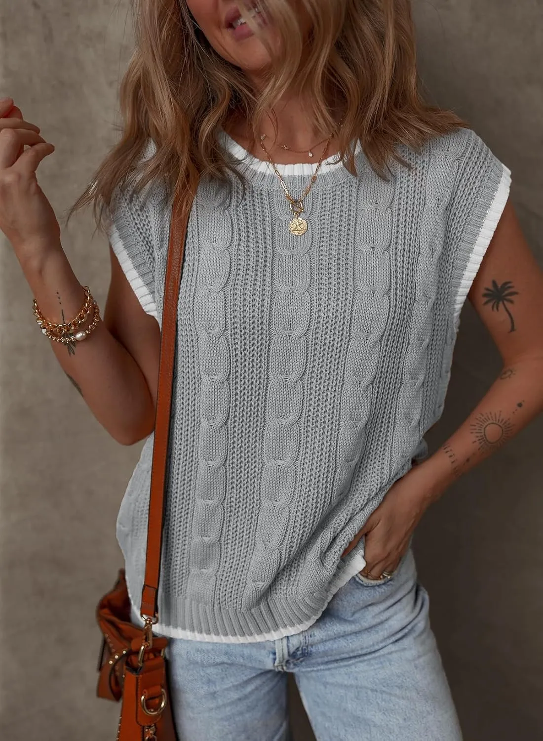Dokotoo Tank Tops for Women Round Neck Cap Sleeve Color Block Cable Knit Womens Tank Tops Sweater Vest Women