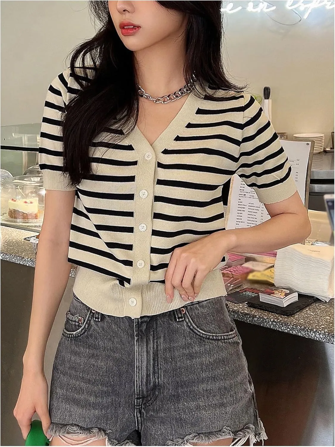 GORGLITTER Women's Striped Short Sleeve Cardigan V Neck Open Front Button Down Sweaters