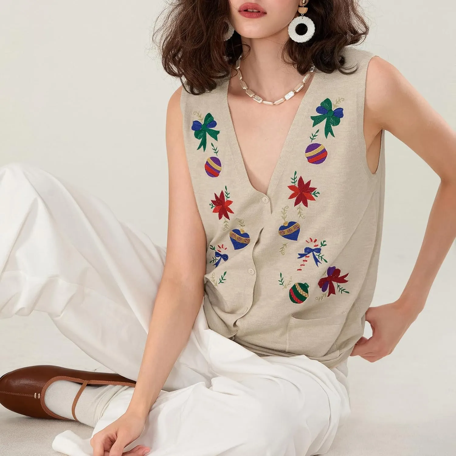 KMBANGI Women Christmas Button Sweater Vest Embroidery Santa Print Sleeveless Cardigan Knit V Neck Vest Top Xmas Clothes