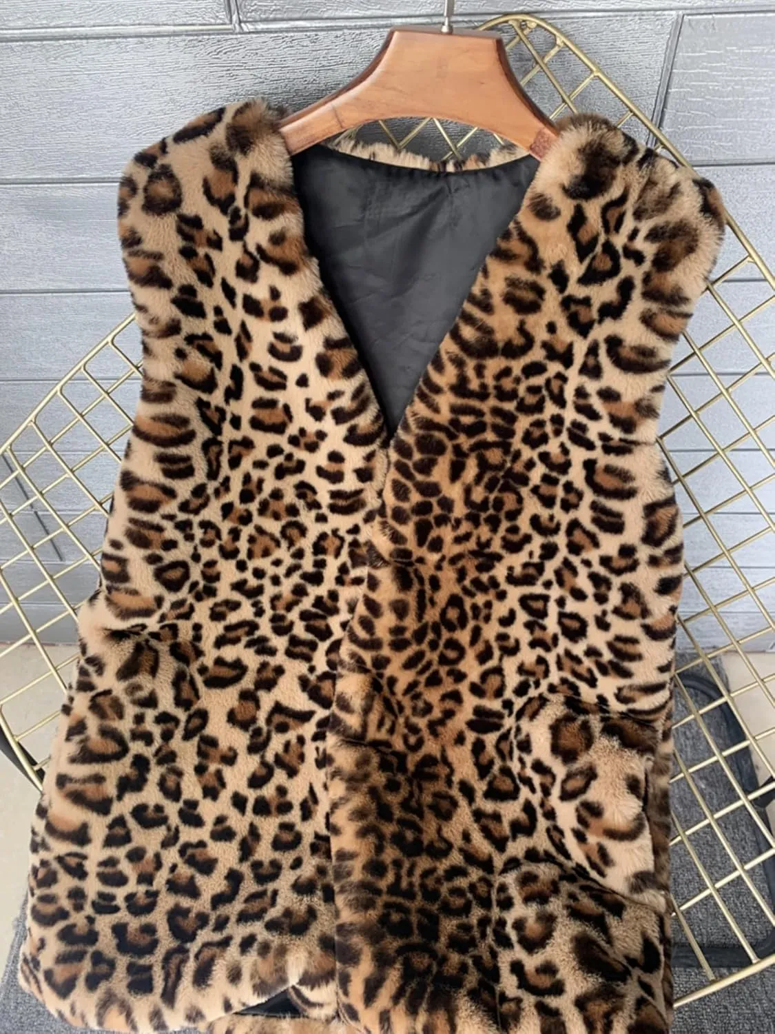 Leopard Print Fleece Vest Women Faux Fur Vest Coat Cheetah Casual Sleeveless Jacket Y2k Fall Winter Outerwear