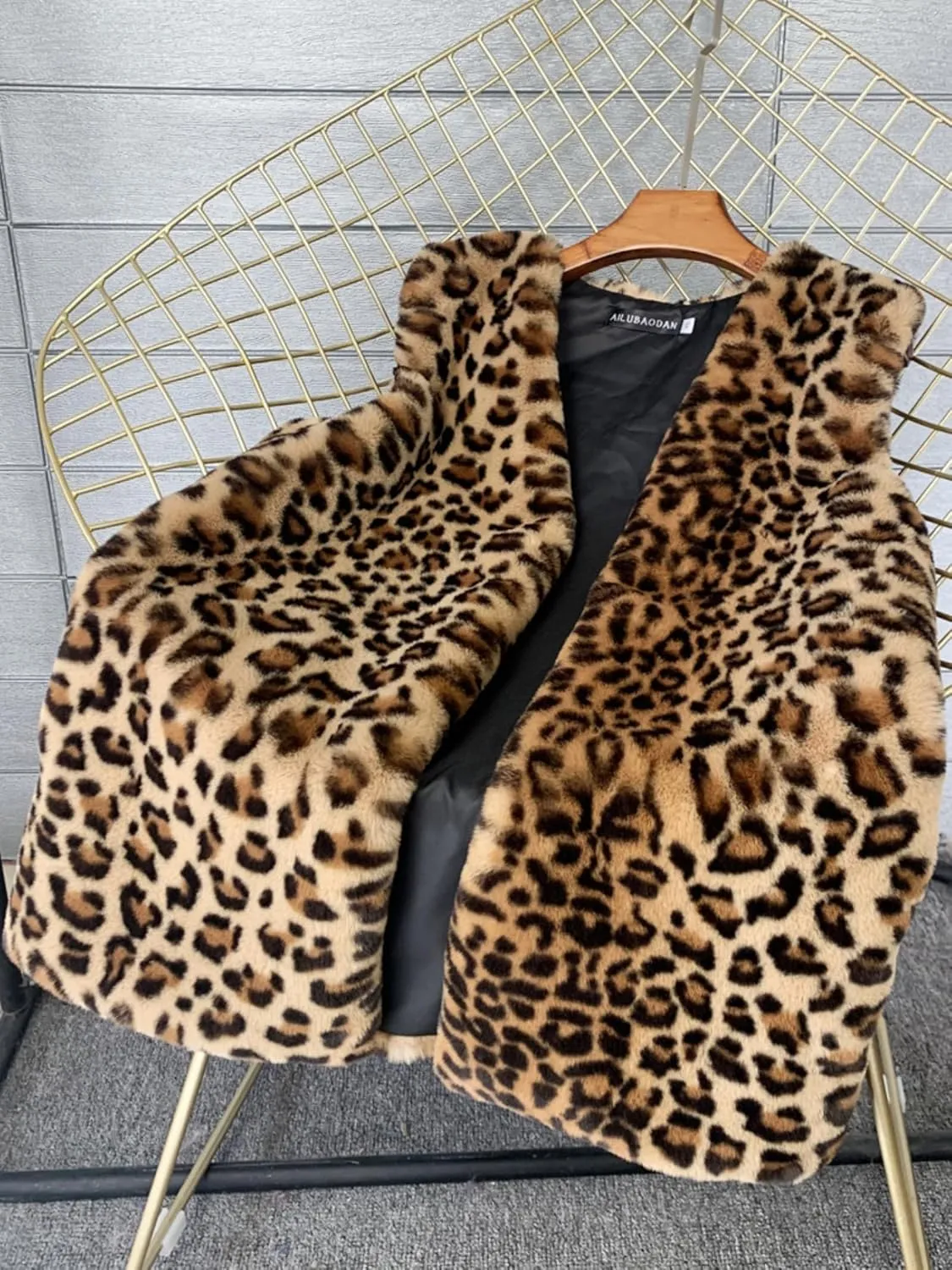 Leopard Print Fleece Vest Women Faux Fur Vest Coat Cheetah Casual Sleeveless Jacket Y2k Fall Winter Outerwear