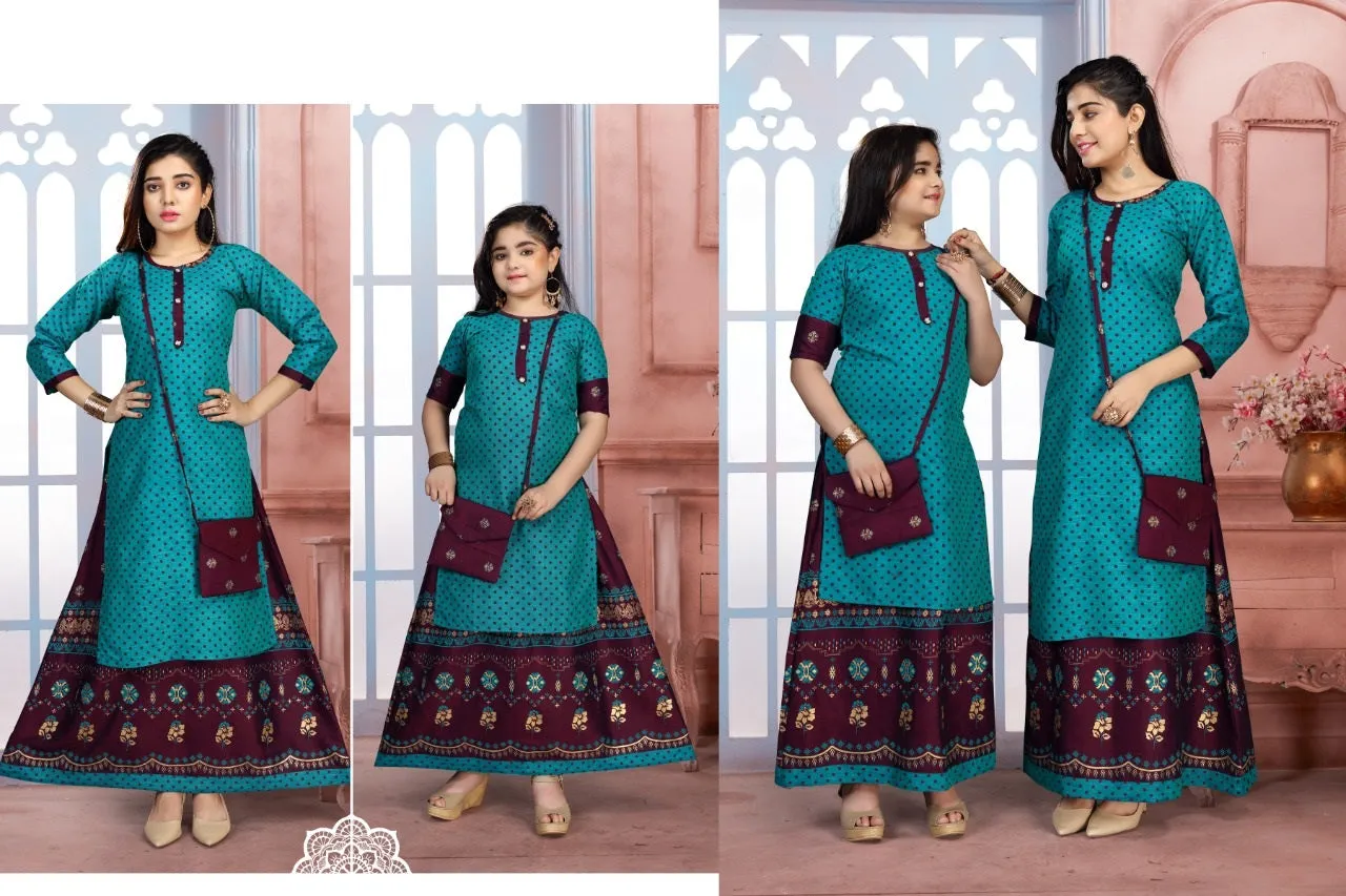 Like Mom Like Daughter Bluish Green Stylish Printed Rayon Kurti With Skirt & Purse