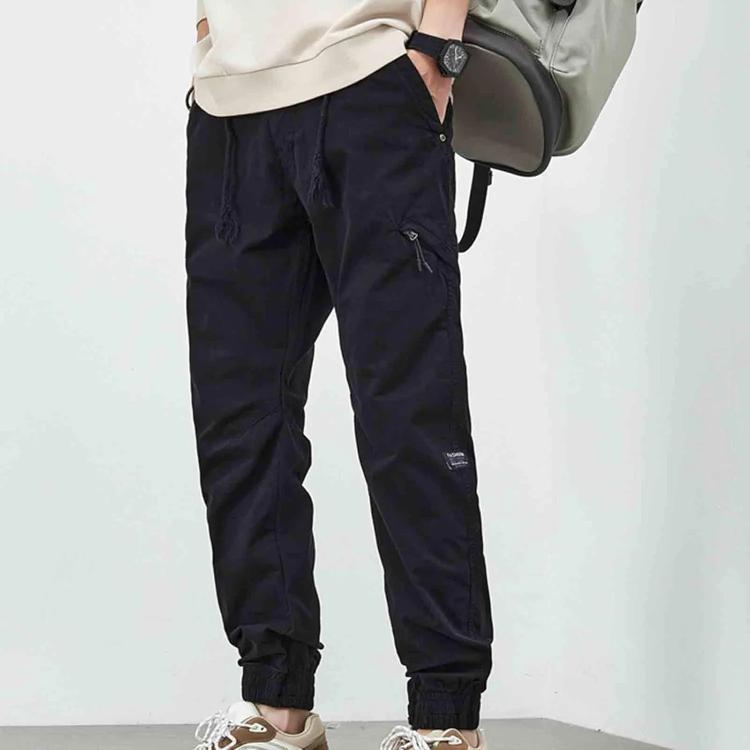 Men's Cargo Pants Lightweight Elastic Waist Pants Loose fit Jogger Pants Outdoor Hiking Pants Active Pants with Pockets