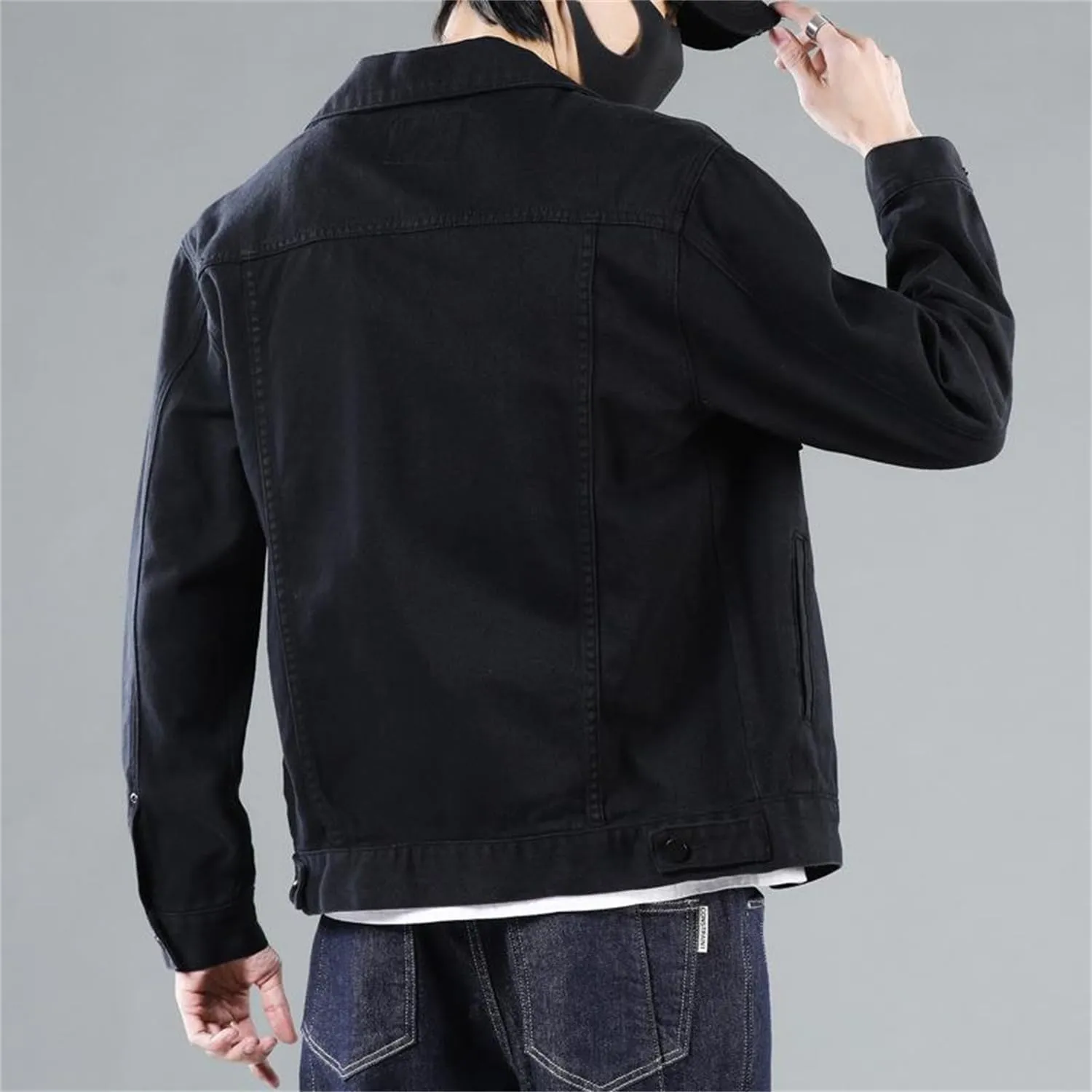 Men's Jean Jacket Casual Loose Fit Button Denim Trucker Jacket Coat with Multiple Pockets
