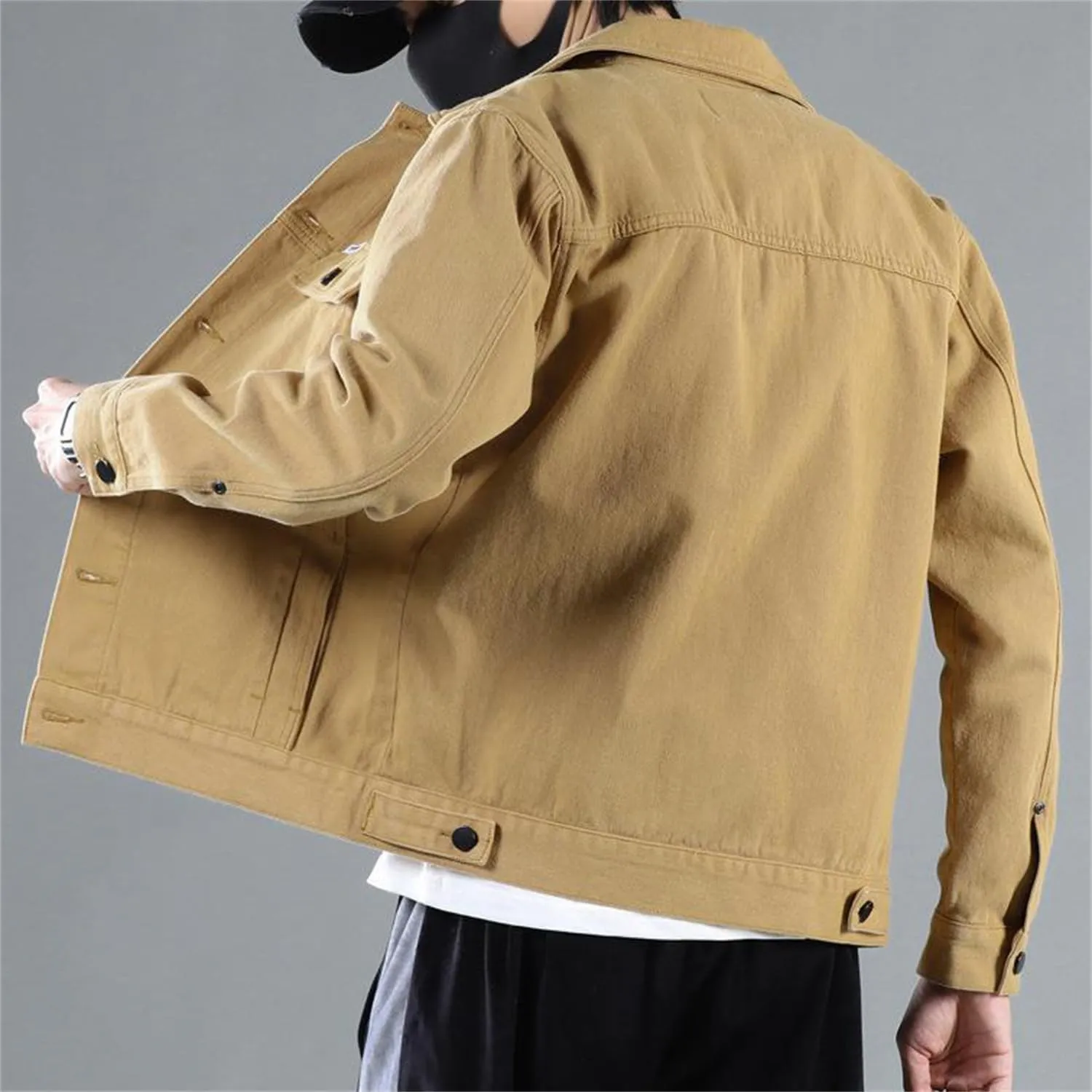 Men's Jean Jacket Casual Loose Fit Button Denim Trucker Jacket Coat with Multiple Pockets