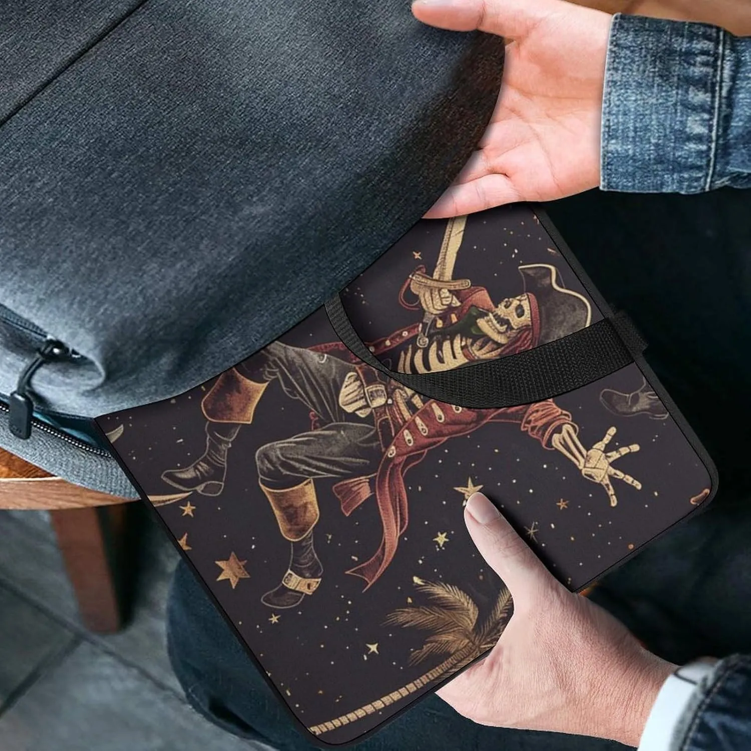 Pirate Pattern Laptop Bag Water-resistant Laptop Sleeve Handle Notebook Computer Case Briefcase
