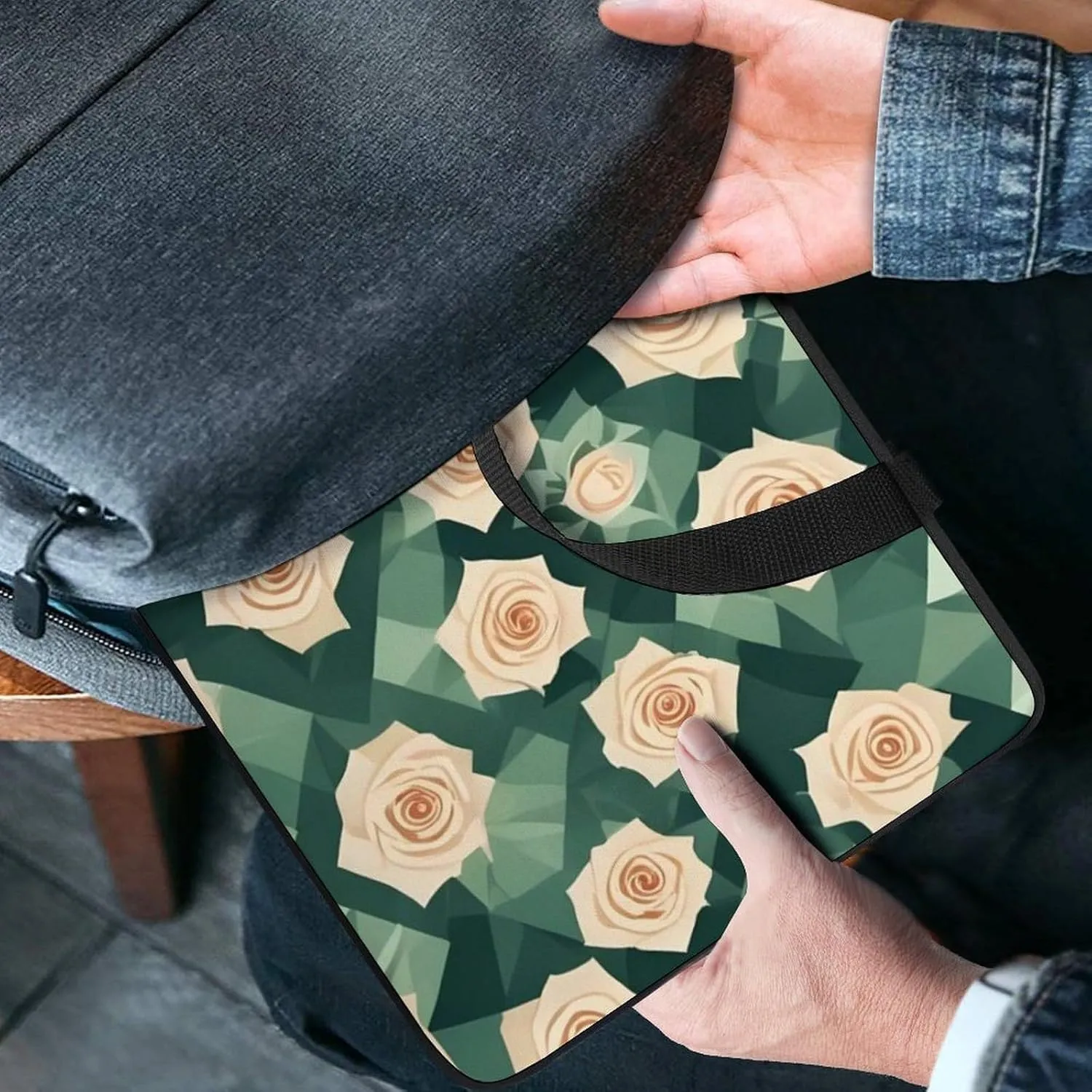 Pirate Pattern Laptop Bag Water-resistant Laptop Sleeve Handle Notebook Computer Case Briefcase