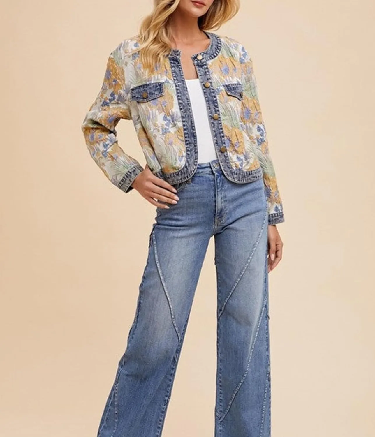 SCOFEEL Women's Floral Jacquard Denim Jacket Contrast Button Down Long Sleeve Cropped Jean Jacket with Pockets