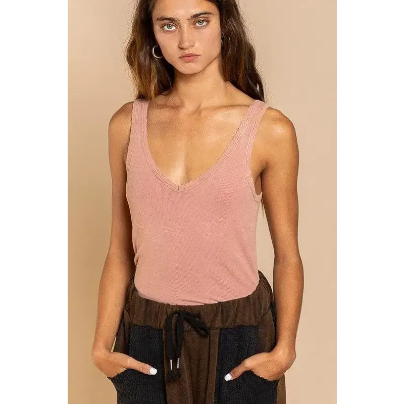 Sleeveless Relaxed Fit Tank Top