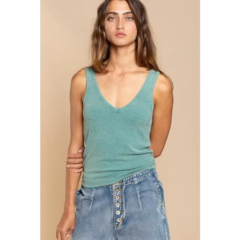 Sleeveless Relaxed Fit Tank Top