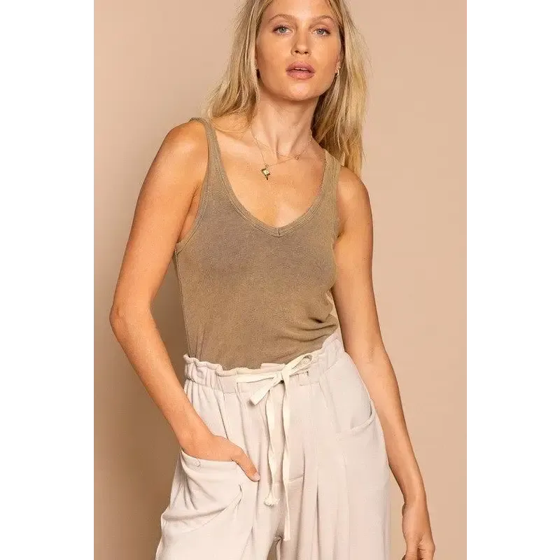 Sleeveless Relaxed Fit Tank Top