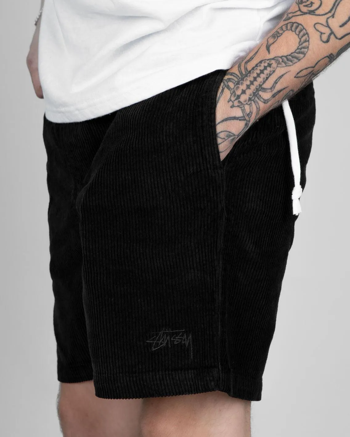 Stussy - Wide Wale Cord Beachshort - Black