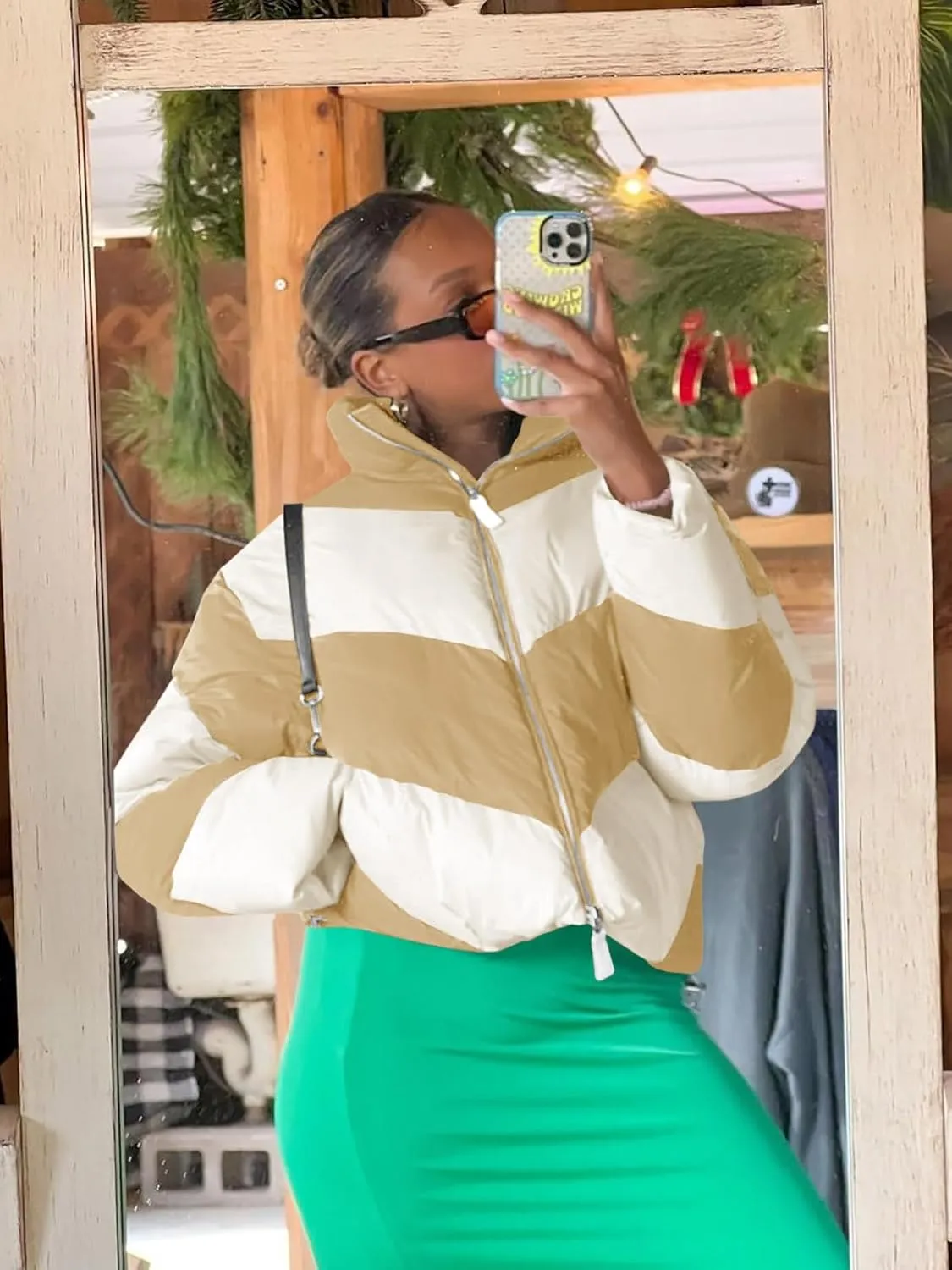 Tankaneo Womens Winter Cropped Puffer Jacket Color Block Zip Up Puffy Down Coats Oversized Outerwear