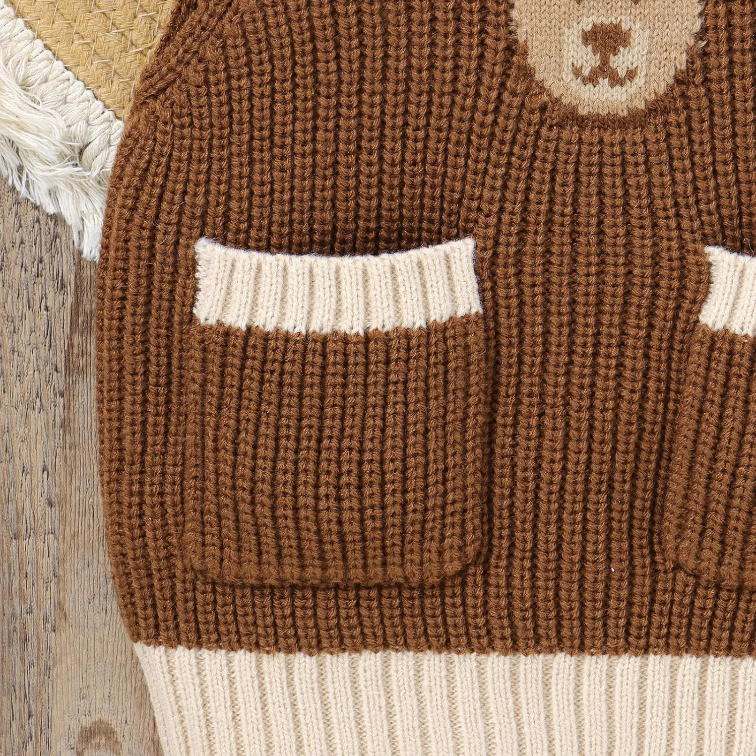 Toddler Baby Boy Girl Sweater Vest Sleeveless Bear Print Chunky Knit Warm Top with Pockets Cute Fall Winter Clothes