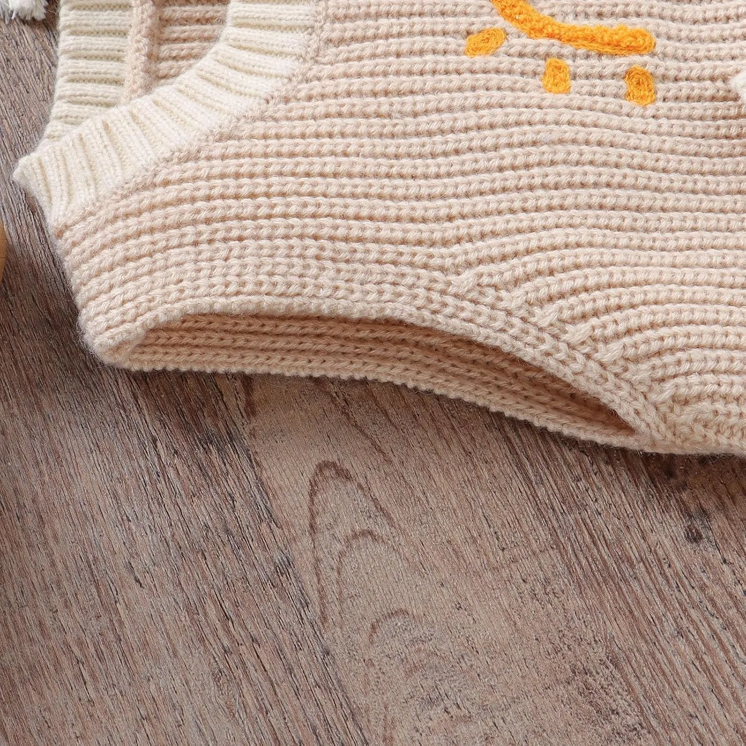 Toddler Baby Boy Girl Sweater Vest Sleeveless Bear Print Chunky Knit Warm Top with Pockets Cute Fall Winter Clothes