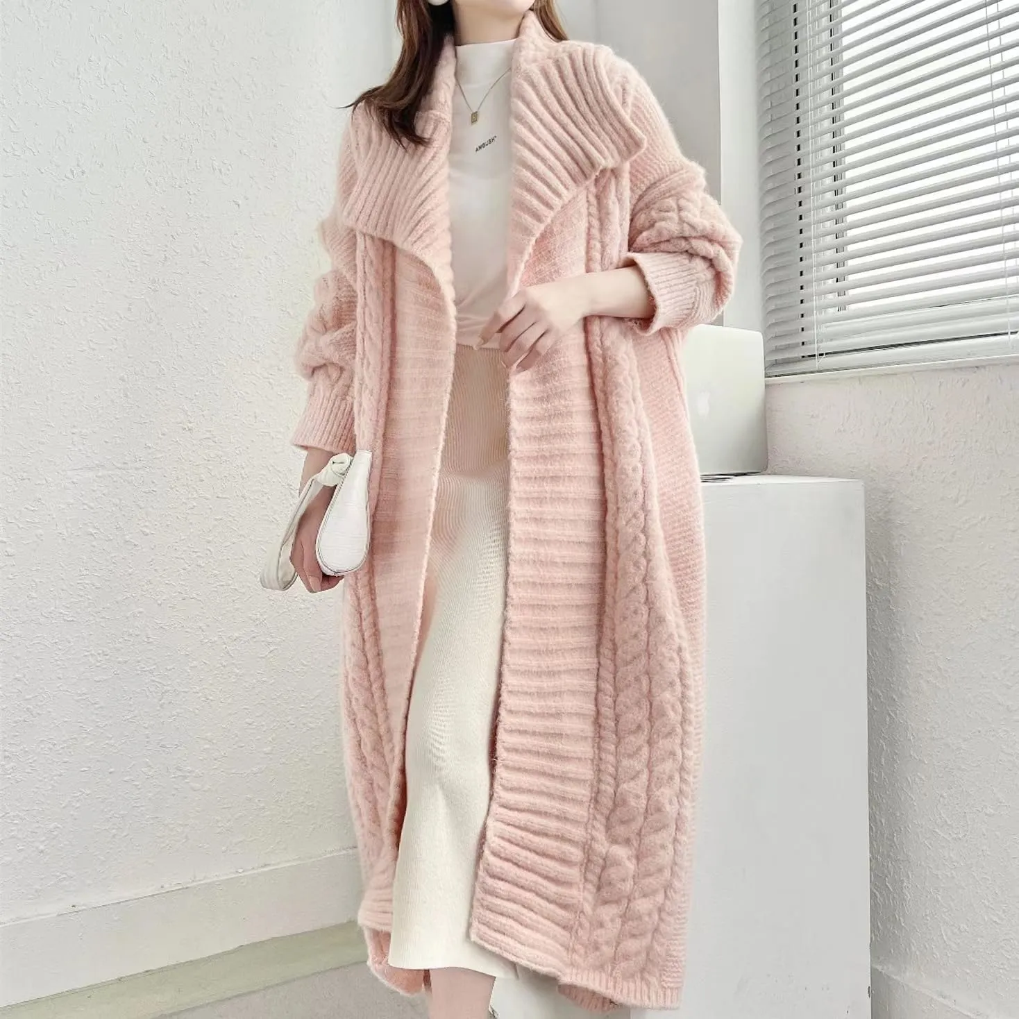 utcoco Long Cardigans for Women Lapel Open Front Knitted Long Cardigan Sweaters Outwear
