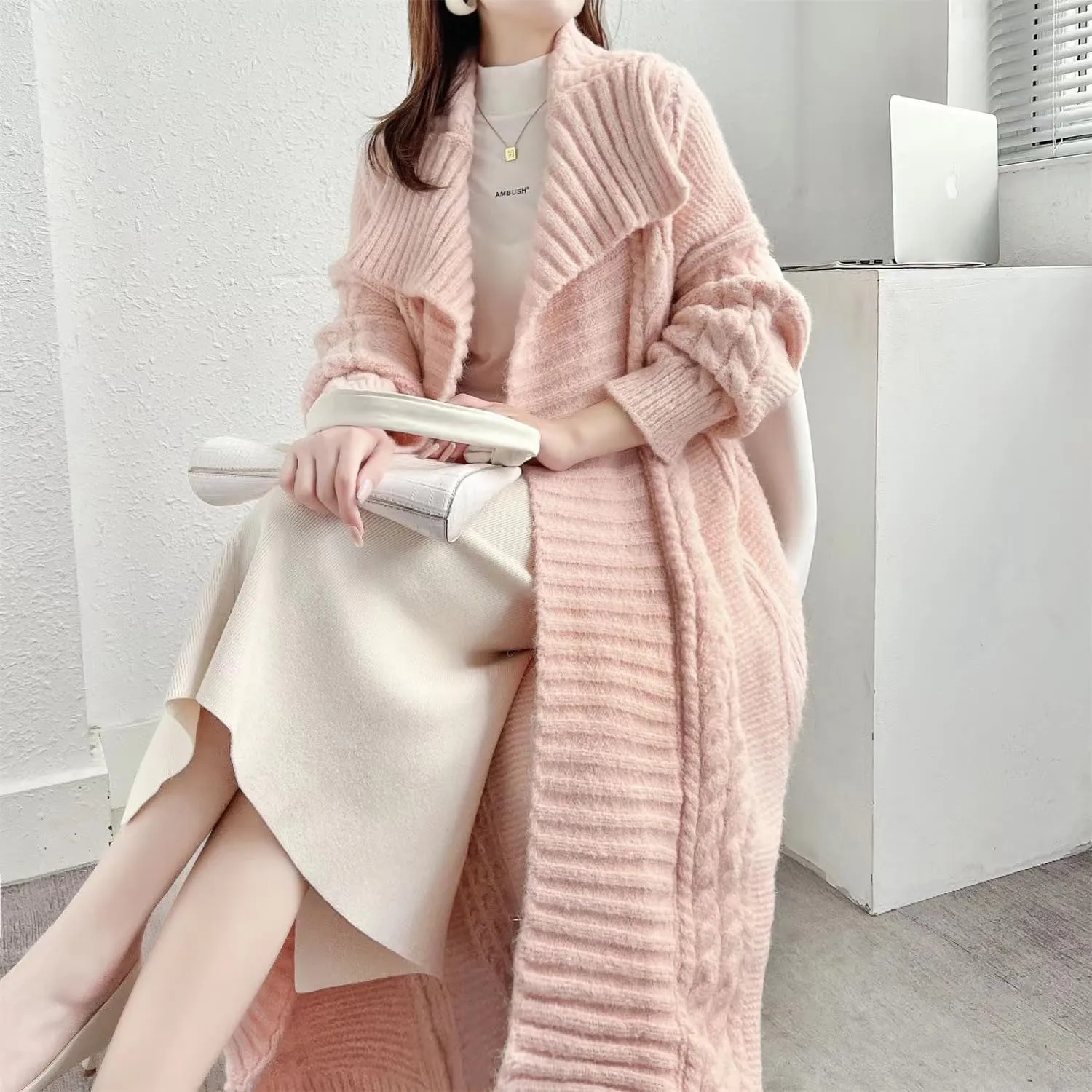 utcoco Long Cardigans for Women Lapel Open Front Knitted Long Cardigan Sweaters Outwear