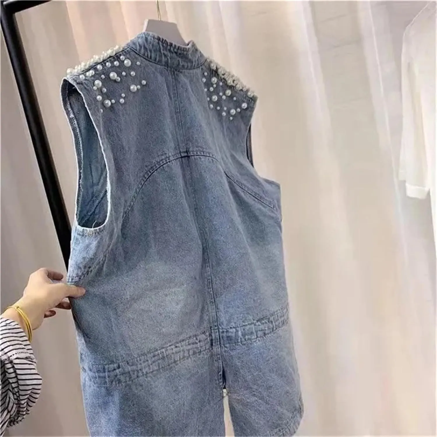 Women Pearl Denim Waistcoat Fashion Cardigan Vintage Loose Single-Breasted Vest Sleeveless Jacket