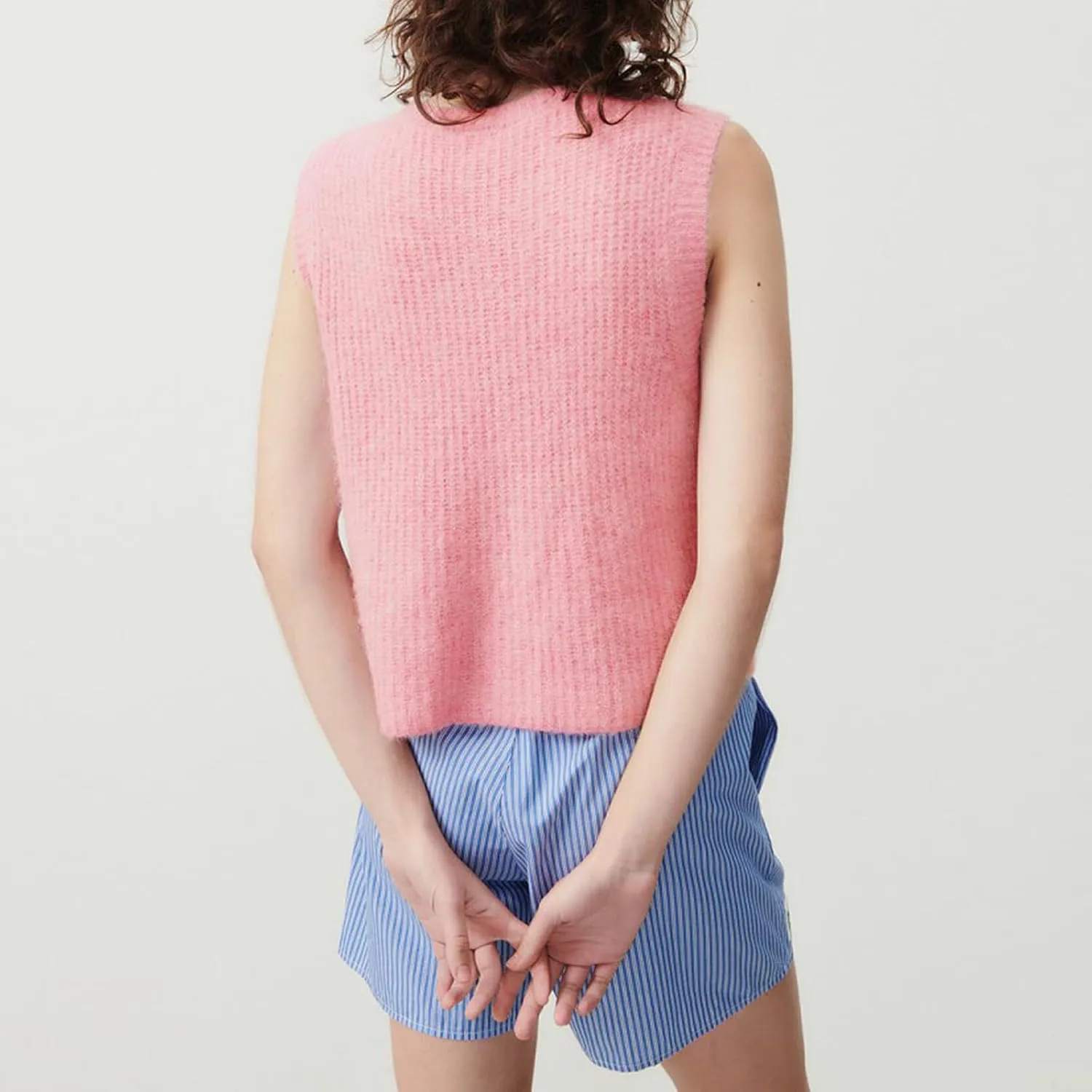 Women Summer Sweater Vest Button Down Round Neck Knitted Tank Top Y2k Sleeveless Sweater Cardigan
