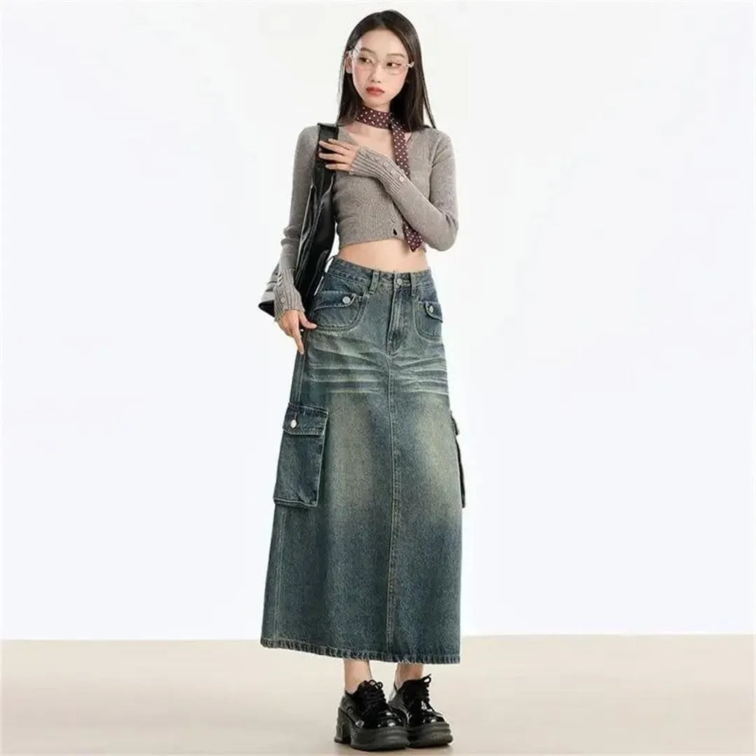 Women's High-Waisted Slimming Denim Skirt with Side Slit and Multiple Pockets Vintage Fashion Skirt