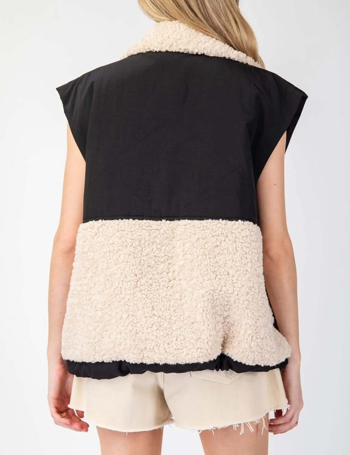 Womens Sherpa Fleece Contrast Puffer Vest Fuzzy Button Down Jackets Outerwear with Pockets