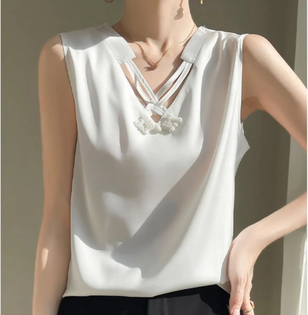 Women's Silk Satin Camisole Top,V-Neck Cut-Out Sleeveless Blouse,Loose Fit Beach Vacation Outfits,S-3XL