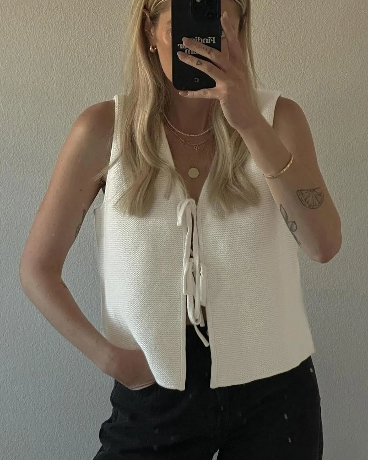 Womens Tie Front Sweater Vest Knit V Neck Lace Up Sleeveless Cardigan Casual Knitted Vest